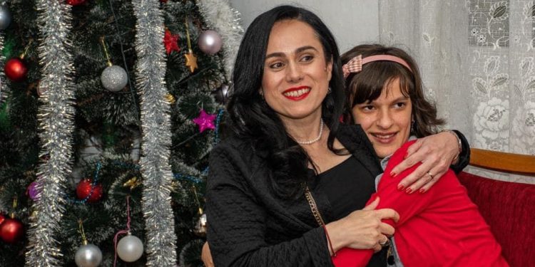 Simona Bucura Oprescu: Astăzi Moșul a fost darnic cu mine