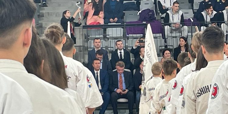 Daniel Constantin, la inaugurarea Sălii Polivalente din Pitești