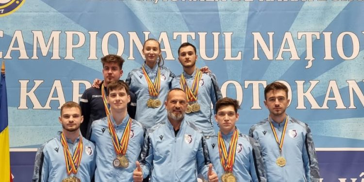 FC Argeș este campioană națională la karate shotokan, la kumite echipe seniori și U21!