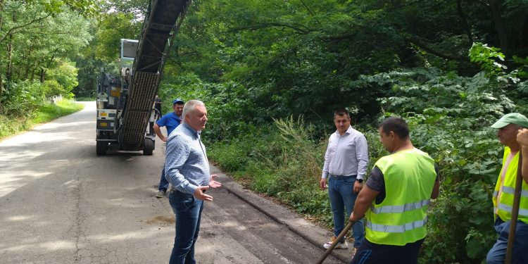 Noi lucrări pe drumurile județene