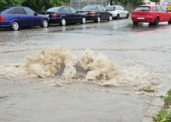 Alertă de inundații în România! Județele vizate de avertismentul hidrologilor