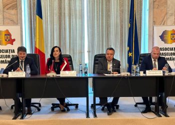 Deputat Simona Bucura-Oprescu: Experiența primarilor de orașe este deosebit de importantă pentru mine și îi asigur pe aceștia că vor găsi întotdeauna în mine un partener deschis la dialog și orientat spre găsirea de soluții!