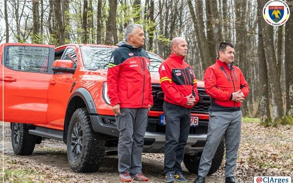 Autoutilitară nouă la Salvamont Argeș!