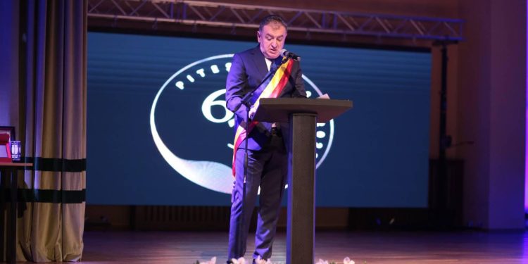 Cristian Gentea, primar al municipiului Pitești, prim-vicepreședinte PSD Argeș: La mulți ani, Pitești! La mulți ani, piteșteni!