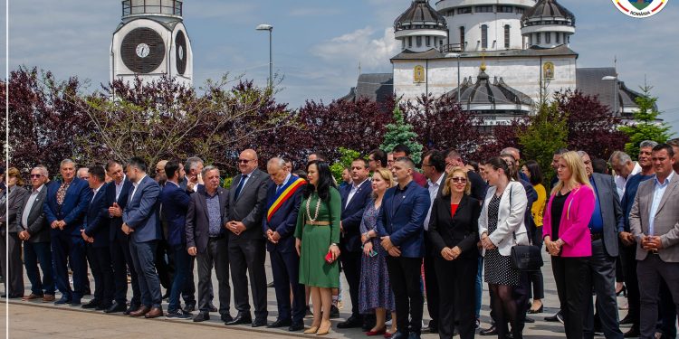 Ion Mînzînă: Se cuvine să nu ne uităm istoria și trecutul!