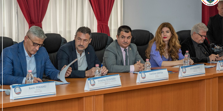 Adrian Bughiu, la o masă rotundă privind energia nucleară