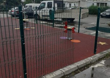 Vandalism la locul de joacă din cartierul Prundu, zona blocurilor B16-B17