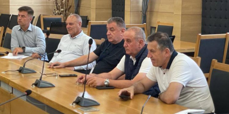 Curse suplimentare în transportul metropolitan, de mâine, 1 august 2023!