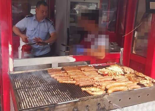 7.500 de lei, valoarea amenzilor aplicate de ISU pentru comercianţii celebrilor mici de Deduleşti