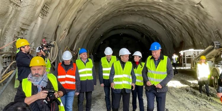 Ciolacu: Este prima oară în istoria României când s-a creat un echilibru între cheltuieli şi investiţii