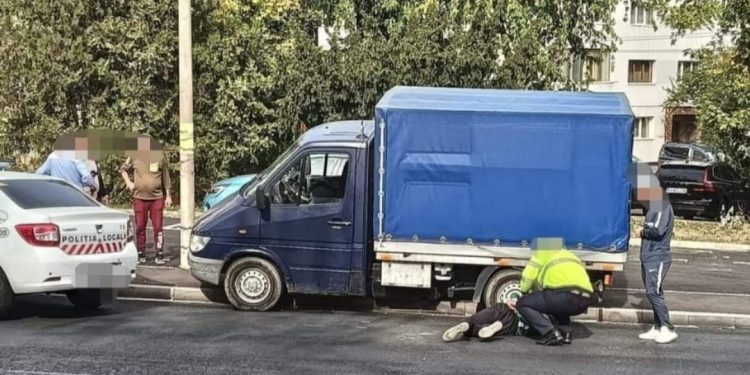 Polițiștii locali au încătușat un șofer agresiv