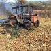 Tractor cuprins de flăcări la Băiculești