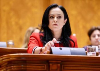 Simona Bucura-Oprescu: Dincolo de tot ce se spune, adevărul este unul singur: în 2024 pensiile românilor vor crește!