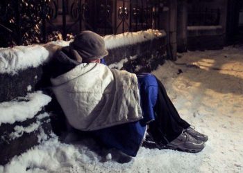 Persoanele fără adăpost de pe raza orașului vor fi monitorizate și cazate pe timpul nopții!