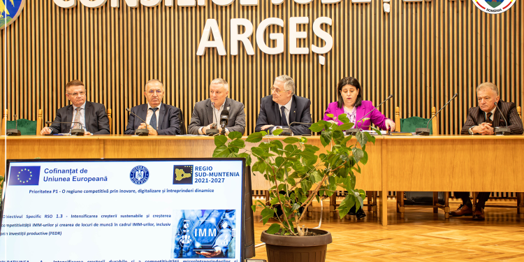 Consiliul Județean Argeș a găzduit astăzi, 2 februarie, o nouă consultare între mediul de afaceri argeșean și Agenția de Dezvoltare Sud Muntenia pe tema oportunităților de finanțare din Programul Regional Sud-Muntenia 2021-2027