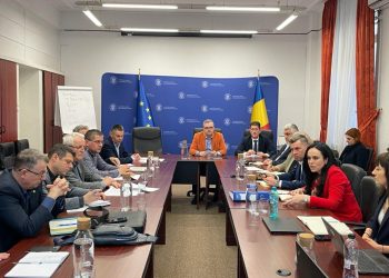 Simona Bucura-Oprescu: Educația este o prioritate!