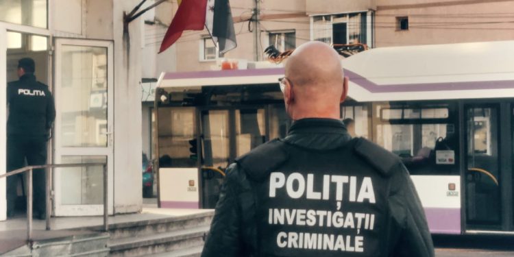 ,,Obiect suspect” găsit de un polițist în timpul liber și restituit