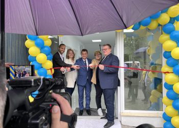 Argeș: A fost inaugurat primul centru de sterilizare și înregistrare din România