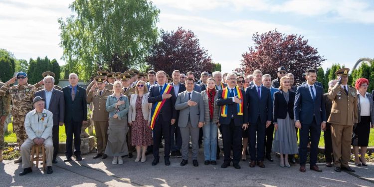 Ceremonie militară de Ziua Veteranilor de Război