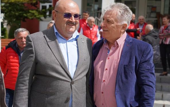 Ion Mînzînă: ”Începe reabilitarea Gării Regale din Curtea de Argeș!” Primarul Constantin Panțurescu a semnat autorizația de construire!
