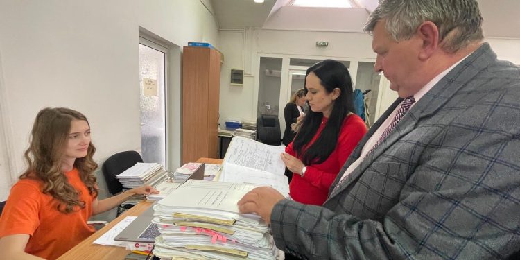 Ministrul Simona Bucura-Oprescu, vizite inopinate la Casa de Pensii și la Inspectoratul Teritorial de Muncă Suceava