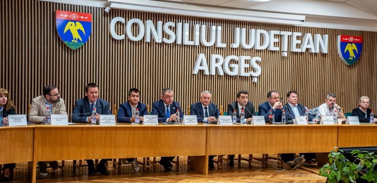 Consiliul Județean Argeș și SJUP au organizat conferința internațională cu tema: “NOUTĂŢI ÎN PATOLOGIA ŞI TRATAMENTUL NEUROCHIRURGICAL”