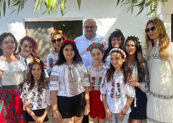 Ion Mînzînă, de Ziua Iei la Ștefan cel Mare: Dumnezeu să ne ajute pe toți să fim mai uniți, să fim mai buni și să construim împreună România la care visăm cu toții!