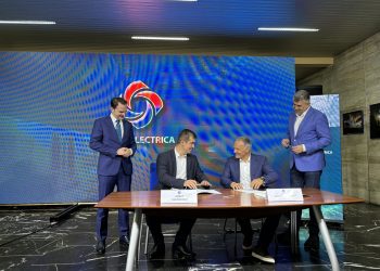 Premierul Marcel Ciolacu, la semnarea contractului de retehnologizare a Amenajării Hidroenergetice Vidraru