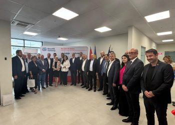 Ministrul Simona Bucura-Oprescu și omologul din Turcia, Vedat Işıkhan, vizită la două fabrici din Argeș