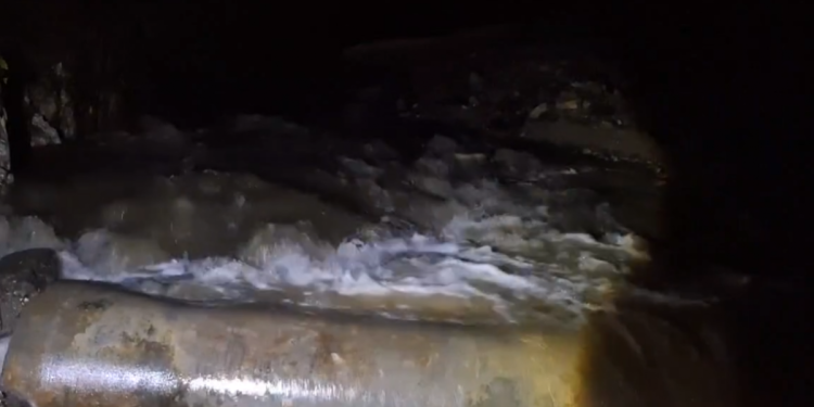 Drumul spre Vf. Moldoveanu s-a rupt