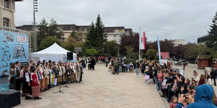 Caravana „Bucurie în Mișcare” a adus distracție și energie pe Platoul Casei de Cultură a Sindicatelor „Dacia” din Mioveni