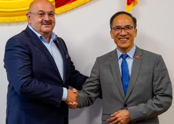 Consiliul Județean Argeș a primit vizita E.S. Do Duc Thanh, Ambasadorul Republicii Socialiste Vietnam în România