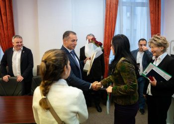 Ministrul Simona Bucura-Oprescu s-a întâlnit cu ambasadorul Republicii Azerbaidjan în România, Gudsi Osmanov: ”Dialogul și acțiunea noastră comună vor continua!”