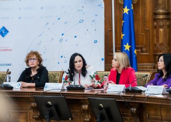 Ministrul Simona Bucura-Oprescu, la Forumul “Reziliența în acțiune – Femeile lider în societățile democratice”: “Eliminarea stereotipurilor de gen și oferirea de oportunități egale sunt priorități când vorbim despre întărirea pieței muncii”
