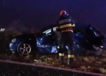 Doi oameni au fost răniți grav, în Argeș, în urma unui accident auto