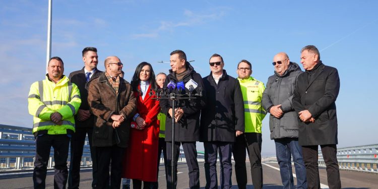 O nouă reușită a echipei PSD! S-a deschis circulația în Argeș pe încă 16 km din autostrada Pitești – Sibiu!