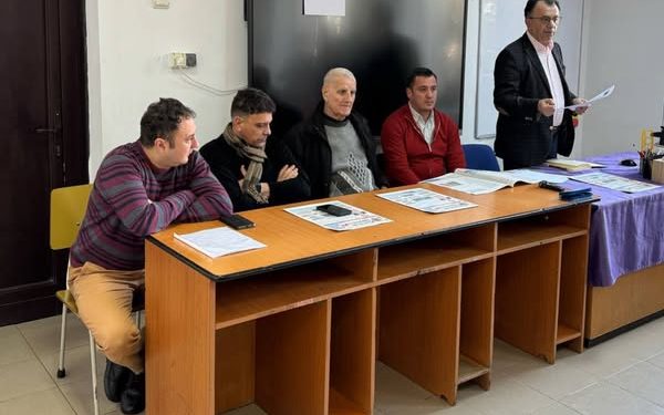 Bugetul orașului Mioveni, dezbătut la Racovița și Clucereasa!