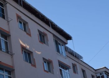 MIOVENI: ATENȚIE LA ȚURȚURI! CE OBLIGAȚII AU PROPRIETARII ȘI ASOCIAȚIILE DE PROPRIETARI!