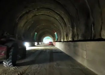 Luni s-a văzut lumina de la capătul primului tunel de pe Sibiu – Pitești