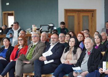 Cetatea Poenari, redeschisă! Între munte și cer, alături de istorie și oameni inimoși
