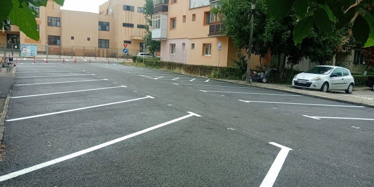 Reparaţii finalizate în parcarea blocului B8, strada Gheorghe Ionescu Gion – Cartier Găvana III
