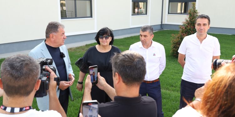 Finalizarea proiectului de renovare energetică a Liceului cu Program Sportiv „Viitorul”!