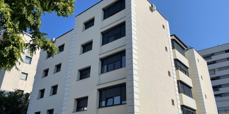 Primăria Municipiului Pitești continuă investițiile în eficiența energetică a locuințelor!