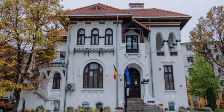 Programul Serviciului de Stare Civilă Pitești în perioada sărbătorilor de iarnă