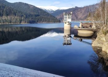 Lacul de acumulare Pecineagu, aproape de nivelul normal de retenție!