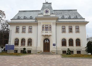 Instituția Primăriei Municipiului Pitești revine în sediul oficial din Piața Primăriei – str. Victoriei, nr. 24!