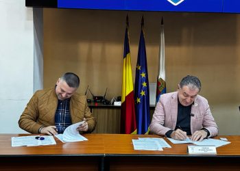 Pitești: vor fi dotate 46 de unități de învățământ – școli, grădinițe și licee/colegii – cu echipamente digitale moderne