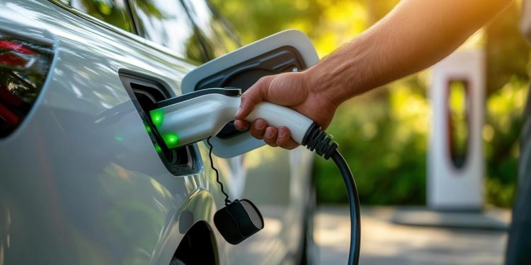 S-a semnat contractul de proiectare și execuție lucrări pentru proiectul „Stații de încărcare pentru vehicule electrice în municipiul Pitești” – etapa a II-a