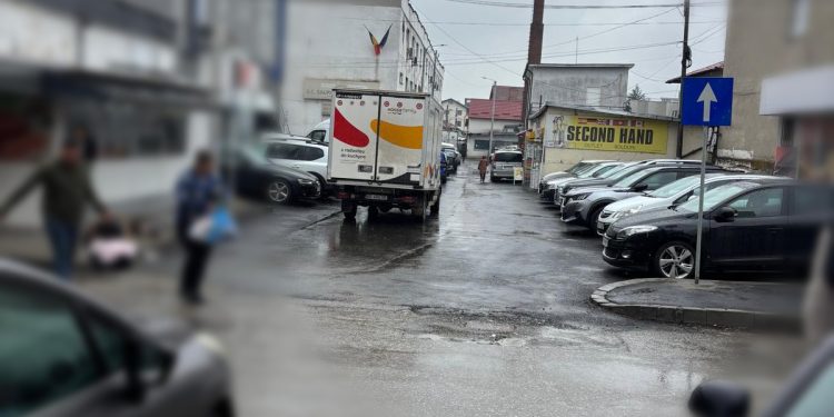 Sens unic de circulație, pe strada Traian Vuia – Pitești