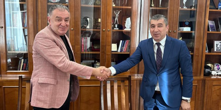 S-a semnat contractul de execuție pentru reabilitarea termică a Școlii Gimnaziale „Nicolae Bălcescu”